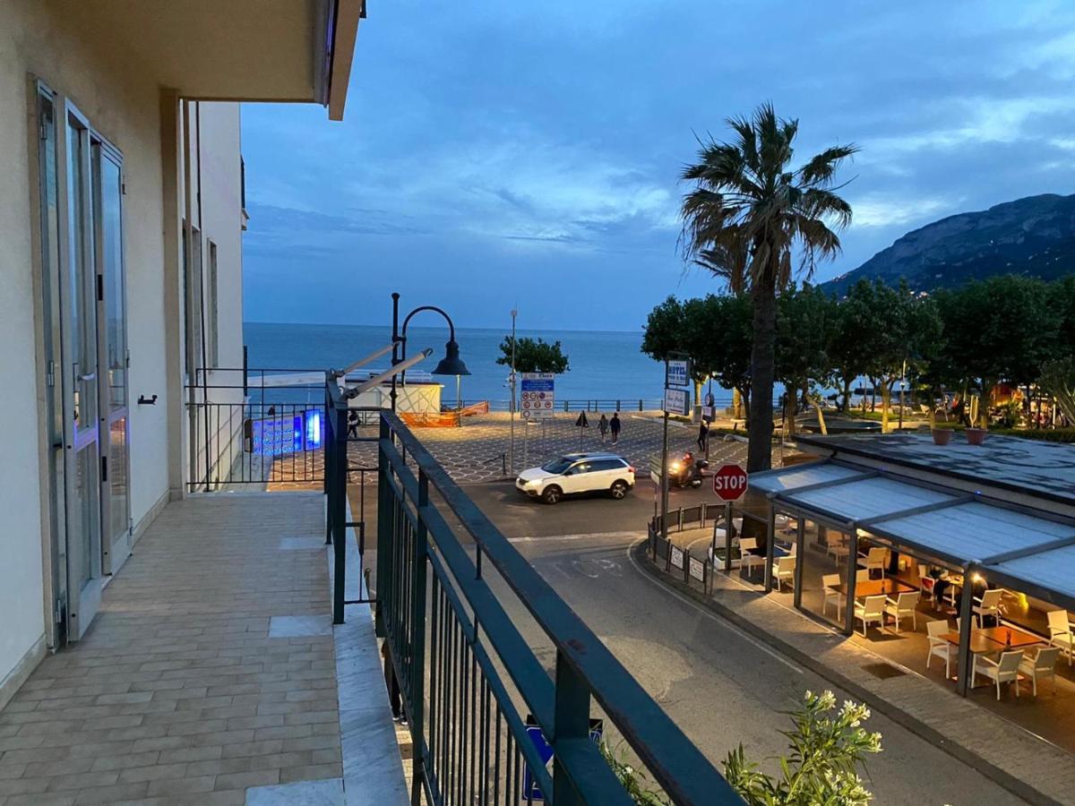 Appartamento La Casa Lungo Il Mare Maiori Esterno foto