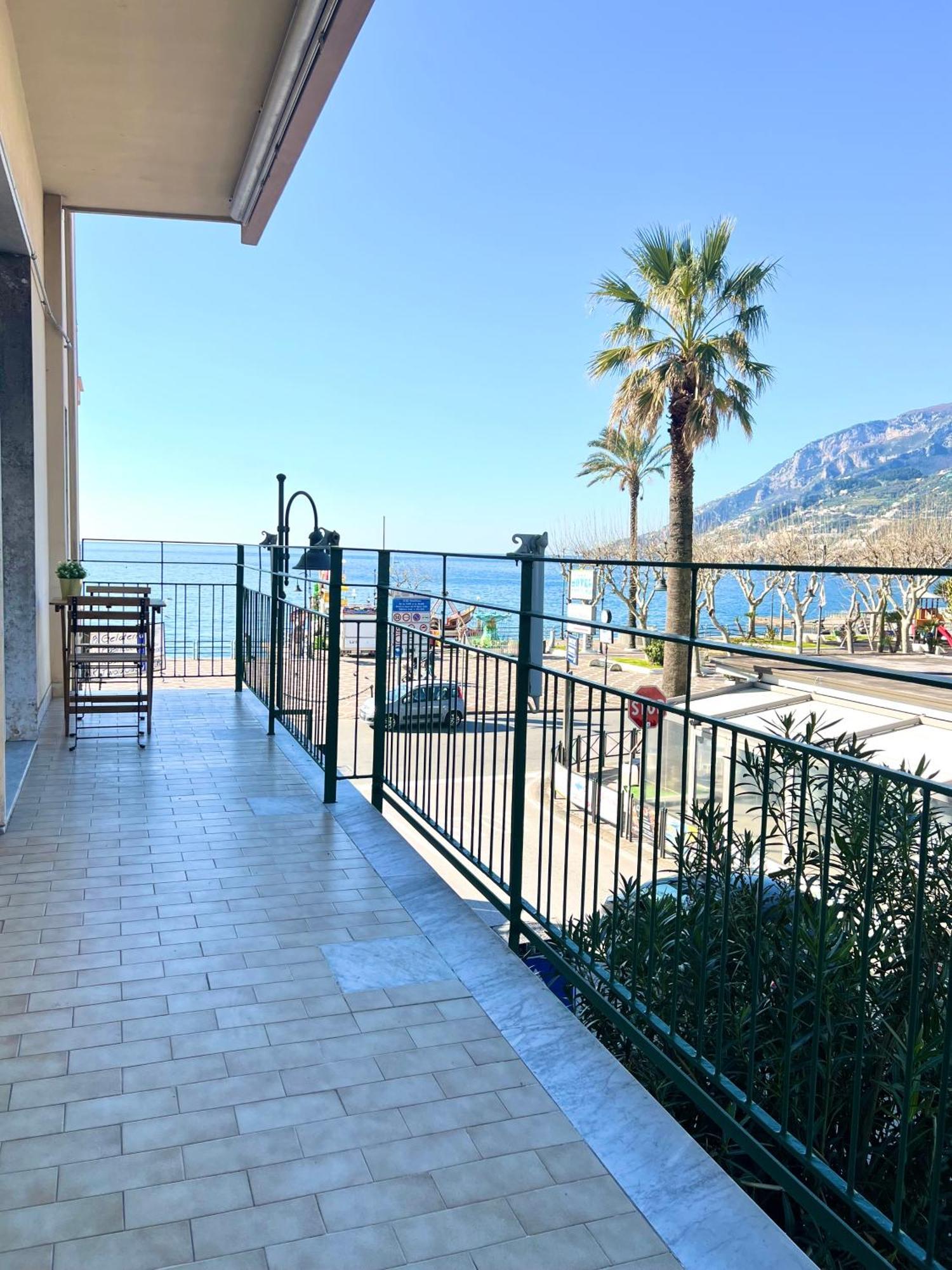 Appartamento La Casa Lungo Il Mare Maiori Esterno foto